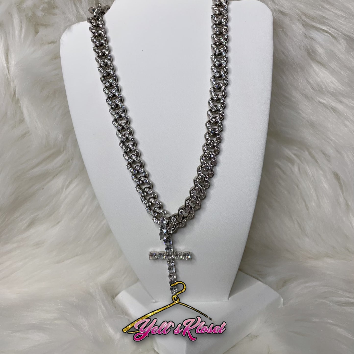 Sleeve Chain Necklace